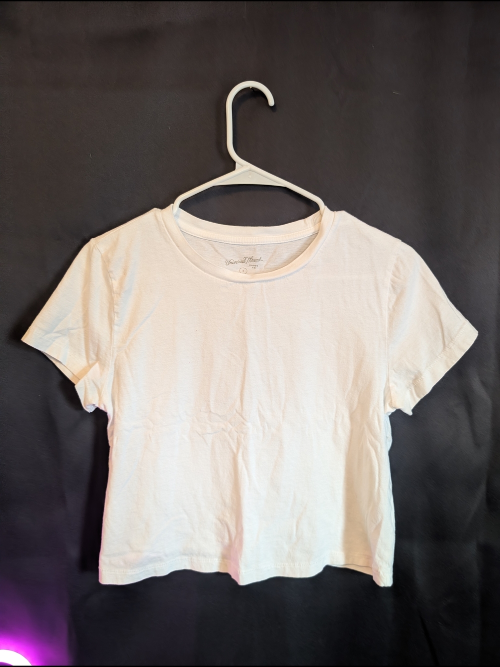 Universal Thread White Crewneck Tee with Subtle Logo Great Basic Minimalist